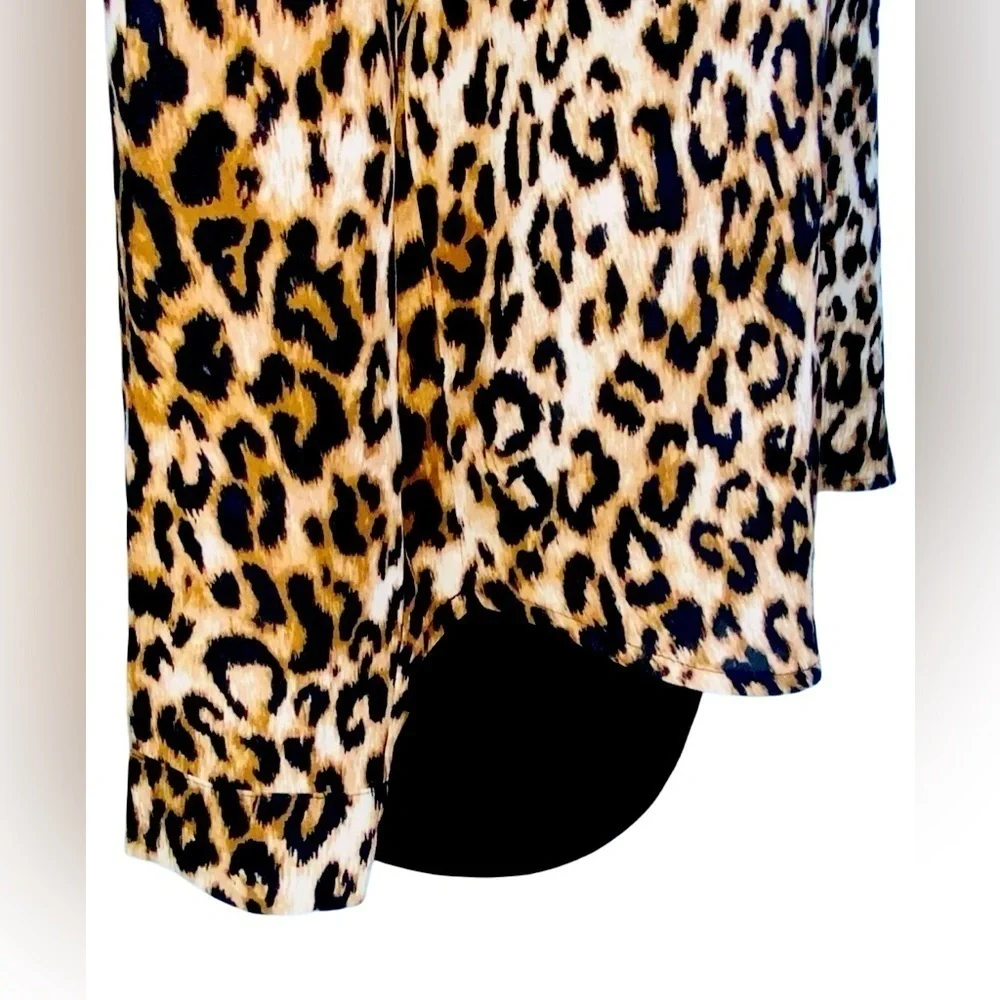 PLEIONE🍒SZ M🍒ANIMAL PRINT BUTTON FRONT BLOUSE SEMI SHEER EXCELLENT CONDITION - Picture 11 of 15